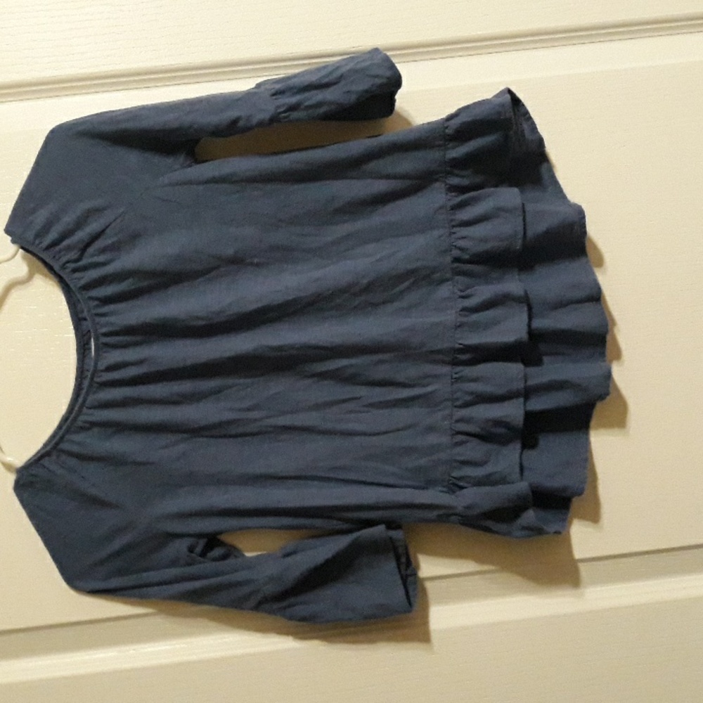 Old Navy blue loose fit shirt with 3/4 length sleeves